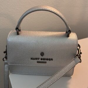 Kurt Geiger London silver leather crossbody purse worn once! 6.5 x 4.5”